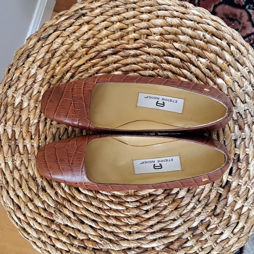 Etienne Aigner Brown Croc-Embossed Heels - Picture 5 of 8
